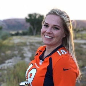 Meet your Posher, Mallory